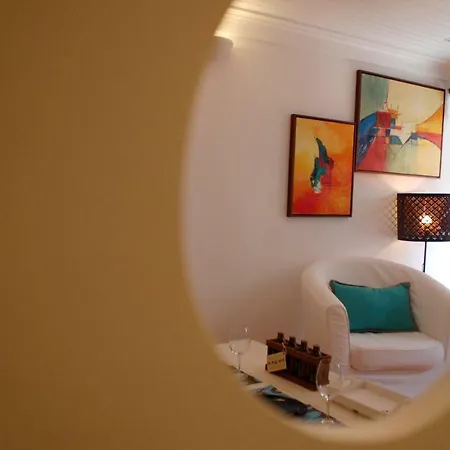 Cosy Living In Santa Catarina The Heart Of Lisboa