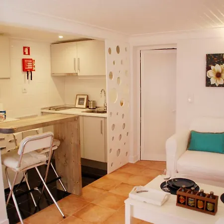 Cosy Living In Santa Catarina The Heart Of 아파트 리스본